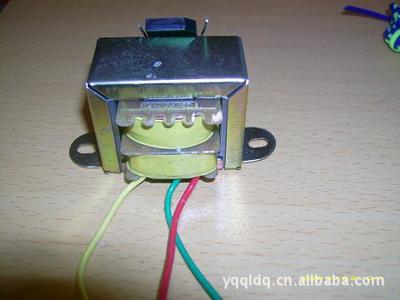 【220轉(zhuǎn)24伏變壓器 110V轉(zhuǎn)12V變壓器】?jī)r(jià)格,廠家,圖片,電力變壓器,樂(lè)清市強(qiáng)力電器-
